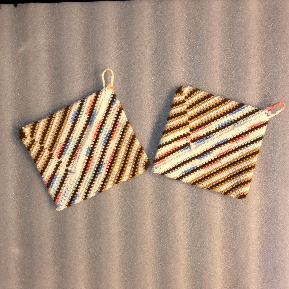 Pastels and neutrals cotton crocheted potholders - Picture 2 of 5